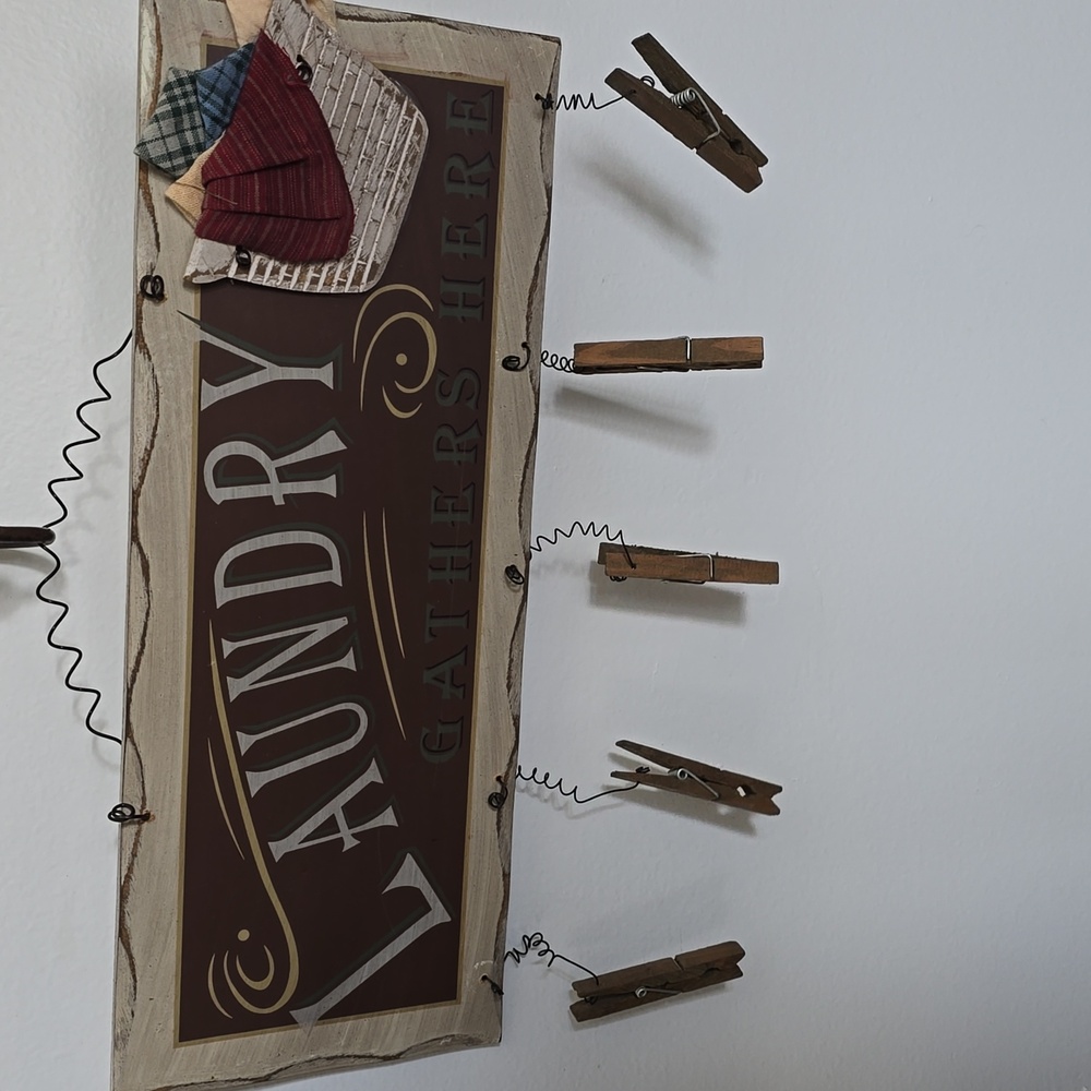 Kitchen wall decor